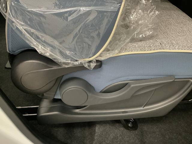 ムーヴキャンバスストライプスＧ　４ＷＤ　両側電動スライド　前席シートヒーター走行無制限１年保証　両側電動スライドドア　４ＷＤ　前後コーナーセンサー　前席シートヒーター　ホッとカップホルダー　オートマチックハイビーム　ＬＥＤヘッドライト　プッシュスタート　横滑り防止装置（兵庫県）の中古車