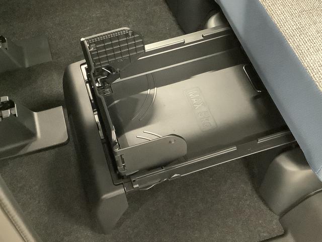 ムーヴキャンバスストライプスＧ　４ＷＤ　両側電動スライド　前席シートヒーター走行無制限１年保証　両側電動スライドドア　４ＷＤ　前後コーナーセンサー　前席シートヒーター　ホッとカップホルダー　オートマチックハイビーム　ＬＥＤヘッドライト　プッシュスタート　横滑り防止装置（兵庫県）の中古車