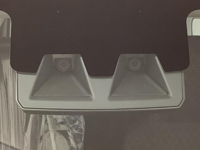 ハイゼットカーゴＤＸ　ＣＶＴ　コーナーセンサー　キーレスエントリー　ラジオ走行無制限１年保証　前後コーナーセンサー　ＣＶＴ車　オートマチックハイビーム　キーレスエントリー　アイドリングストップ　横滑り防止装置　オートライト　ヘッドライトレベライザー　パワーウィンドウ　ラジオ（兵庫県）の中古車