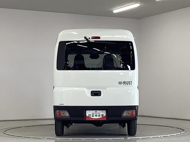 ハイゼットカーゴＤＸ　ＣＶＴ　コーナーセンサー　キーレスエントリー　ラジオ走行無制限１年保証　前後コーナーセンサー　ＣＶＴ車　オートマチックハイビーム　キーレスエントリー　アイドリングストップ　横滑り防止装置　オートライト　ヘッドライトレベライザー　パワーウィンドウ　ラジオ（兵庫県）の中古車
