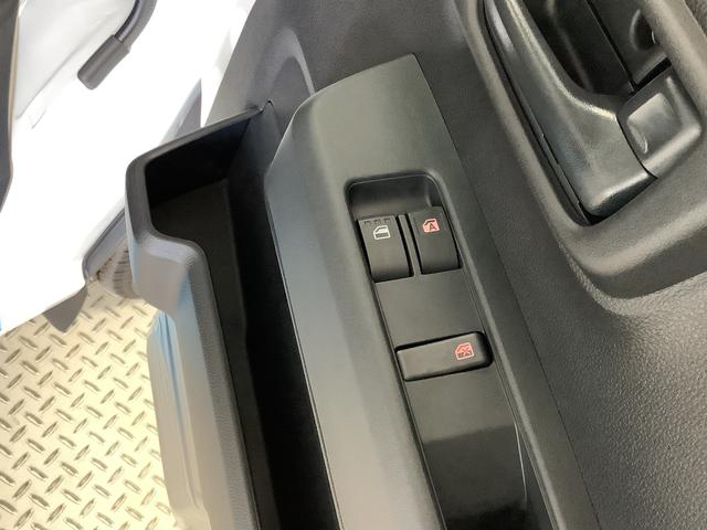 ハイゼットカーゴＤＸ　ＣＶＴ　コーナーセンサー　キーレスエントリー　ラジオ走行無制限１年保証　前後コーナーセンサー　ＣＶＴ車　オートマチックハイビーム　キーレスエントリー　アイドリングストップ　横滑り防止装置　オートライト　ヘッドライトレベライザー　パワーウィンドウ　ラジオ（兵庫県）の中古車