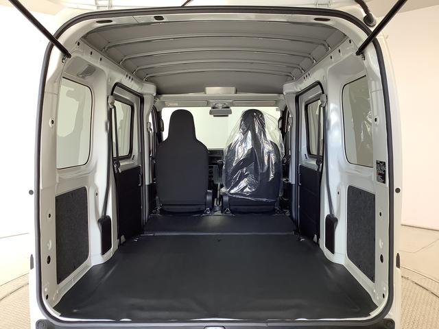 ハイゼットカーゴＤＸ　ＣＶＴ　コーナーセンサー　キーレスエントリー　ラジオ走行無制限１年保証　前後コーナーセンサー　ＣＶＴ車　オートマチックハイビーム　キーレスエントリー　アイドリングストップ　横滑り防止装置　オートライト　ヘッドライトレベライザー　パワーウィンドウ　ラジオ（兵庫県）の中古車