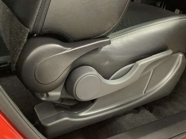 ロッキープレミアム　ターボ　４ＷＤ　禁煙車　ワンオーナー　ナビＴＶ１年保証　４ＷＤ　ワンオーナー　ナビＴＶ　ドラレコ　ＥＴＣ　全方位カメラ　アダプティブクルーズコントロール　コーナーセンサー　シートヒーター　ブラインドスポットモニター　１７インチ純正アルミホイール（兵庫県）の中古車