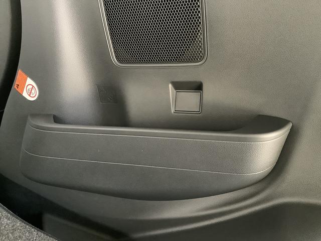 タントカスタムＲＳ　ターボ　９インチディスプレイオーディオ　ＵＳＢ１年保証　９インチディスプレイオーディオ　全方位カメラ　両側電動スライドドア　前後コーナーセンサー　前席シートヒーター　ＵＳＢ　Ｂｌｕｅｔｏｏｔｈ　オートブレーキホールド　１５インチ純正アルミホイール（兵庫県）の中古車