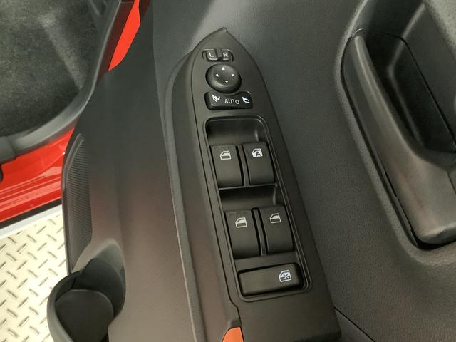 タントファンクロス　両側電動スライド　シートヒーター　スマートキー走行無制限１年保証　両側電動スライドドア　前後コーナーセンサー　前席シートヒーター　ルーフレール　オートマチックハイビーム　ＬＥＤヘッドライト　オートブレーキホールド　１４インチ純正アルミホイール（兵庫県）の中古車