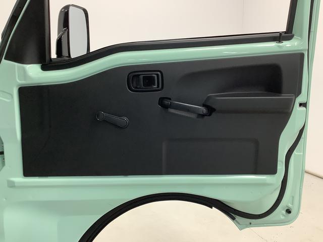 ハイゼットトラックスタンダード 4WD CVT 前後コーナーセンサー ラジオ走行無制限1年保証 前後コーナーセンサー 4WD CVT車 3方開 オートマチックハイビーム アイドリングストップ 横滑り防止装置 オートライト ヘッドライトレベライザー ラジオ スマートアシスト(兵庫県)の中古車