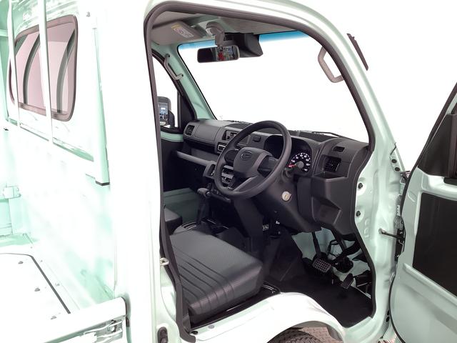 ハイゼットトラックスタンダード 4WD CVT 前後コーナーセンサー ラジオ走行無制限1年保証 前後コーナーセンサー 4WD CVT車 3方開 オートマチックハイビーム アイドリングストップ 横滑り防止装置 オートライト ヘッドライトレベライザー ラジオ スマートアシスト(兵庫県)の中古車