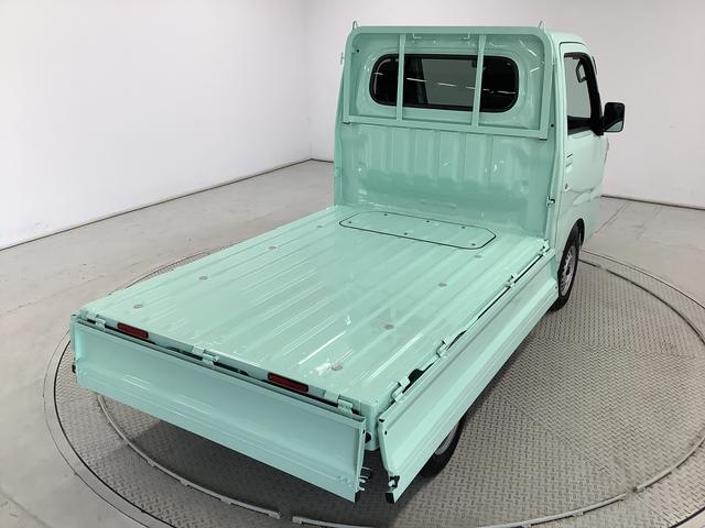 ハイゼットトラックスタンダード 4WD CVT 前後コーナーセンサー ラジオ走行無制限1年保証 前後コーナーセンサー 4WD CVT車 3方開 オートマチックハイビーム アイドリングストップ 横滑り防止装置 オートライト ヘッドライトレベライザー ラジオ スマートアシスト(兵庫県)の中古車