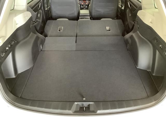 フォレスターアドバンス　４ＷＤ　８インチナビ　ドラレコ　ＥＴＣ　クルコン１年保証　８インチナビ　ドラレコ　ＥＴＣ　バックカメラ　デジタルインナーミラー　アダプティブクルーズコントロール　ブラインドスポットモニター　前後席シートヒーター　パドルシフト　電動リアゲート（兵庫県）の中古車