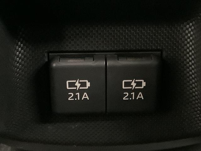 ロッキープレミアム　ターボ　ワンオーナー　９インチナビＴＶ　ドラレコ１年保証　ワンオーナー　９インチナビＴＶ　ドラレコ　ＥＴＣ　バックカメラ　アダプティブクルーズコントロール　コーナーセンサー　シートヒーター　ＵＳＢ　Ｂｌｕｅｔｏｏｔｈ　１７インチ純正アルミホイール（兵庫県）の中古車