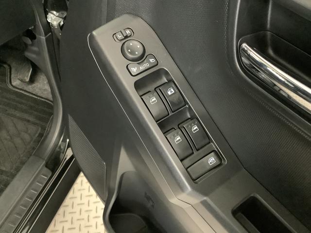 タフトG クロムベンチャー 禁煙車 ワンオーナー シートヒーター走行無制限1年保証 禁煙車 ワンオーナー 前後コーナーセンサー 前席シートヒーター オートマチックハイビーム LEDヘッドライト スマートキー スカイフィールトップ 15インチ純正アルミホイール(兵庫県)の中古車