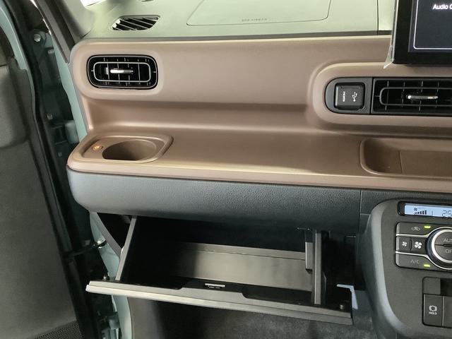 ムーヴキャンバスセオリーＧ　９インチディスプレイオーディオ　ワイヤレス充電１年保証　９インチディスプレイオーディオ　全方位カメラ　両側電動スライドドア　前後コーナーセンサー　前席シートヒーター　ホッとカップホルダー　Ｂｌｕｅｔｏｏｔｈ　スマートキー　Ｑｉワイヤレス充電（兵庫県）の中古車