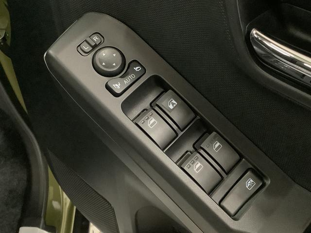 タフトGターボ ダーククロムベンチャー クルコン コーナーセンサー走行無制限1年保証 前後コーナーセンサー アダプティブクルーズコントロール 前席シートヒーター オートマチックハイビーム オートブレーキホールド スカイフィールトップ 15インチ純正アルミホイール(兵庫県)の中古車