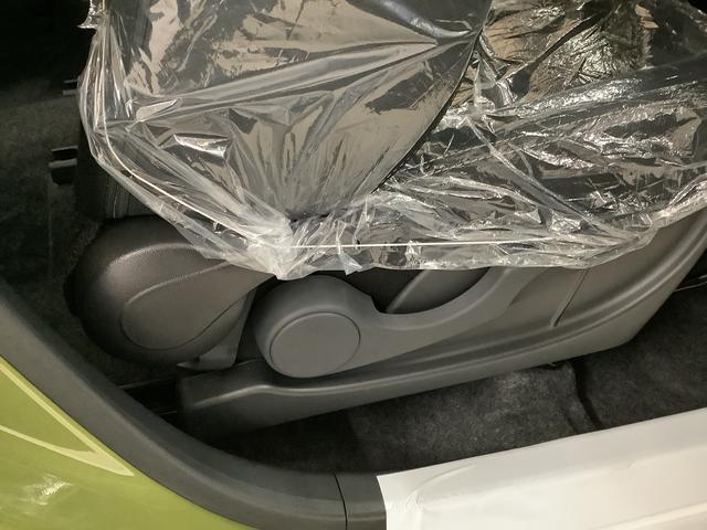 タフトGターボ ダーククロムベンチャー クルコン コーナーセンサー走行無制限1年保証 前後コーナーセンサー アダプティブクルーズコントロール 前席シートヒーター オートマチックハイビーム オートブレーキホールド スカイフィールトップ 15インチ純正アルミホイール(兵庫県)の中古車