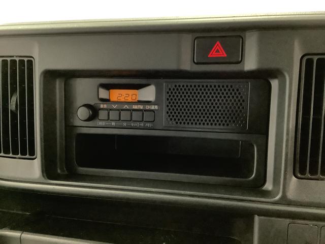 ハイゼットカーゴデラックスＳＡIII　ＡＴ　リアコーナーセンサー　ラジオ走行無制限１年保証　リアコーナーセンサー　ＡＴ車　オートマチックハイビーム　ＬＥＤヘッドライト　アイドリングストップ　横滑り防止装置　ドアバイザー　ヘッドライトレベライザー　パワーウィンドウ　ラジオ（兵庫県）の中古車