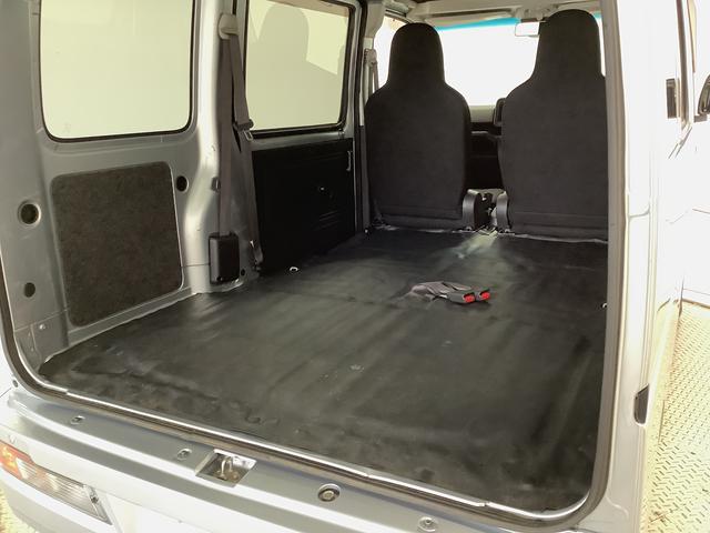 ハイゼットカーゴデラックスＳＡIII　ＡＴ　リアコーナーセンサー　ラジオ走行無制限１年保証　リアコーナーセンサー　ＡＴ車　オートマチックハイビーム　ＬＥＤヘッドライト　アイドリングストップ　横滑り防止装置　ドアバイザー　ヘッドライトレベライザー　パワーウィンドウ　ラジオ（兵庫県）の中古車