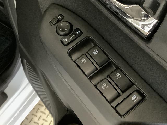 ムーヴG 片側電動スライド オートブレーキホールド スマートキー走行無制限1年保証 片側電動スライドドア 前後コーナーセンサー オートマチックハイビーム LEDヘッドライト プッシュスタート 横滑り防止装置 オートブレーキホールド 14インチ純正アルミホイール(兵庫県)の中古車