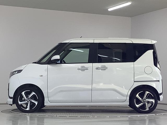 ムーヴＲＳ　１０インチナビＴＶ　ドラレコ　ノーブルシックスタイル１年保証　１０インチナビ　前後ドラレコ　全方位カメラ　室内カメラ　アダプティブクルーズコントロール　両側電動スライドドア　前後コーナーセンサー　ＵＳＢ　Ｂｌｕｅｔｏｏｔｈ　１５インチ純正アルミホイール（兵庫県）の中古車