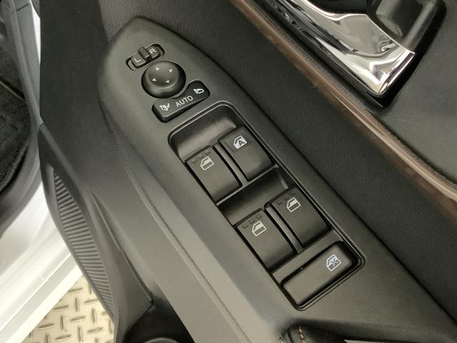 ムーヴＲＳ　１０インチナビＴＶ　ドラレコ　ノーブルシックスタイル１年保証　１０インチナビ　前後ドラレコ　全方位カメラ　室内カメラ　アダプティブクルーズコントロール　両側電動スライドドア　前後コーナーセンサー　ＵＳＢ　Ｂｌｕｅｔｏｏｔｈ　１５インチ純正アルミホイール（兵庫県）の中古車