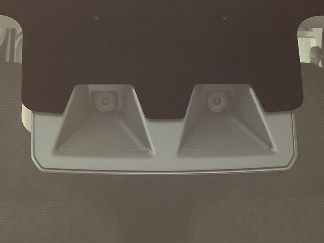 ハイゼットカーゴＤＸ　ＣＶＴ　前後コーナーセンサー　ラジオ　両側スライドドア走行無制限１年保証　前後コーナーセンサー　ＣＶＴ車　オートマチックハイビーム　キーレスエントリー　アイドリングストップ　横滑り防止装置　オートライト　ヘッドライトレベライザー　パワーウィンドウ　ラジオ（兵庫県）の中古車