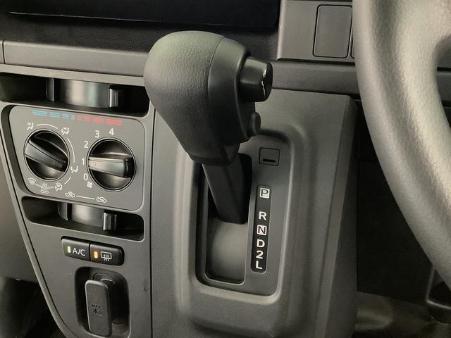 ハイゼットカーゴスペシャルＳＡIII　　禁煙　ナビ　ＥＴＣ　コーナーセンサー１年保証　禁煙車　ＡＴ車　ナビ　ＥＴＣ　リアコーナーセンサー　両側スライド　Ｂｌｕｅｔｏｏｔｈ　オートマチックハイビーム　アイドリングストップ　横滑り防止装置　ドアバイザー　ヘッドライトレベライザー（兵庫県）の中古車