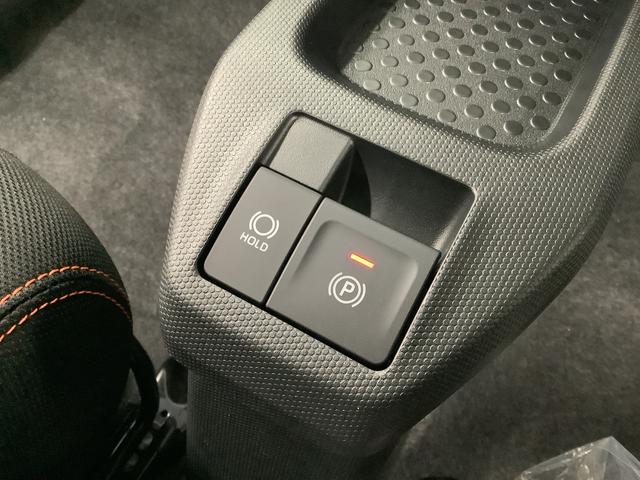 タフトGターボ クルコン 前後コーナーセンサー 前席シートヒーター走行無制限1年保証 前後コーナーセンサー アダプティブクルーズコントロール 前席シートヒーター オートマチックハイビーム オートブレーキホールド スカイフィールトップ 15インチ純正アルミホイール(兵庫県)の中古車