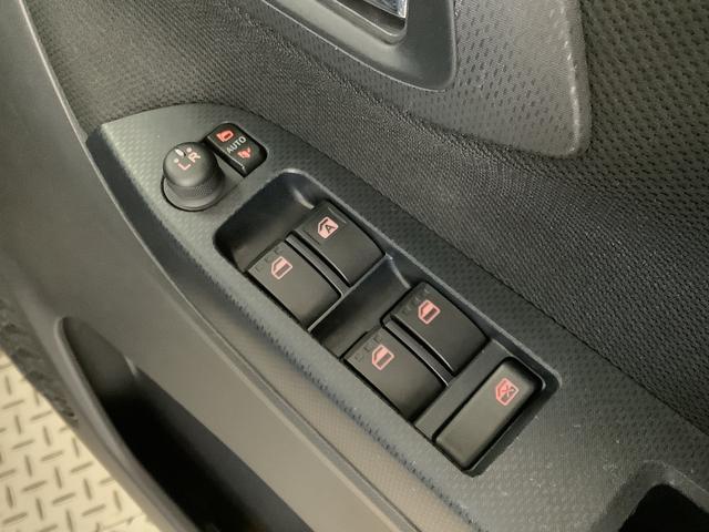 ムーヴＸリミテッドII　ＳＡIII　４ＷＤ　８インチナビ　ドラレコ１年保証　８インチナビＴＶ　バックカメラ　４ＷＤ　ドラレコ　ＥＴＣ　運転席シートヒーター　ＵＳＢ　Ｂｌｕｅｔｏｏｔｈ　オートマチックハイビーム　ＬＥＤヘッドライト　１４インチ純正アルミホイール（兵庫県）の中古車