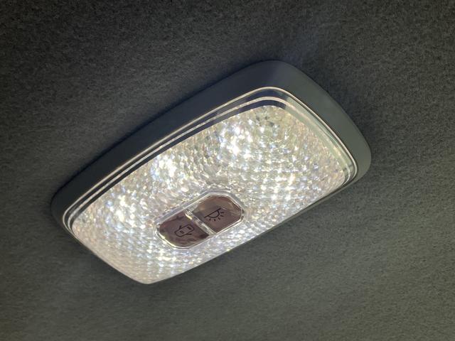 ミラココアココアプラスＸリミテッド　禁煙車　ナビ　ＥＴＣ　バックカメラ１年保証　禁煙車　ナビＴＶ　バックカメラ　ＥＴＣ　ルーフレール　ＵＳＢ　Ｂｌｕｅｔｏｏｔｈ　ＬＥＤヘッドライト　アイドリングストップ　スマートキー　オートエアコン　ドアバイザー　電動格納ドアミラー（兵庫県）の中古車