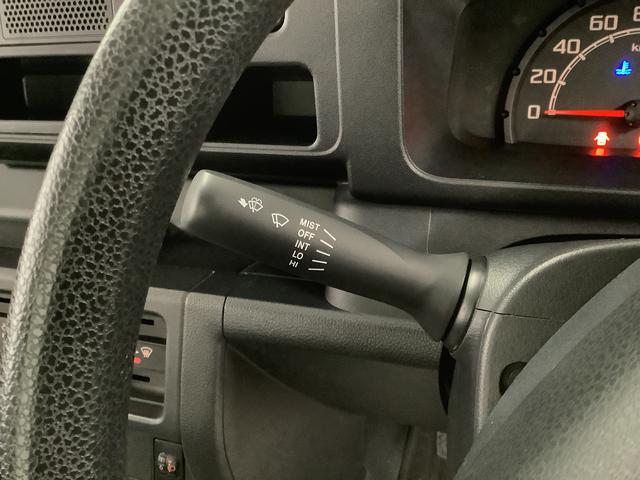 ハイゼットトラックスタンダード 5MT 3方開 荷台マット ドアバイザー走行無制限1年保証 MT車 荷台マット 3方開 ドアバイザー ヘッドライトレベライザー ラジオ アクセサリーソケット マニュアルエアコン スペアタイヤ バッテリーカバー ラバーフロアマット(兵庫県)の中古車