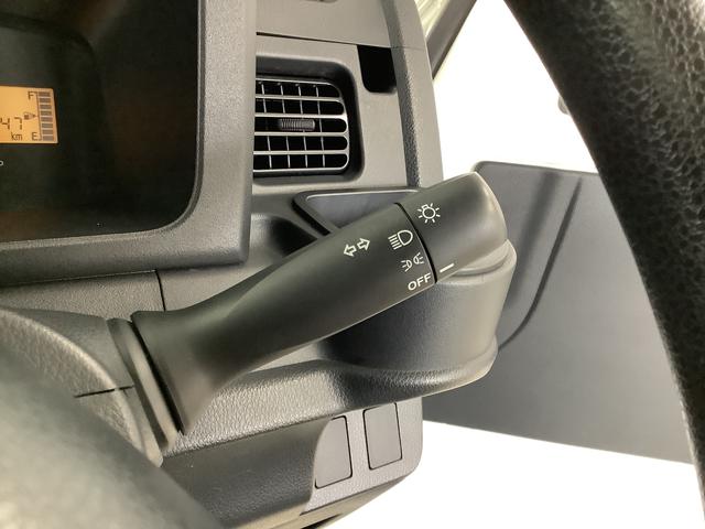 ハイゼットトラックスタンダード 5MT 3方開 荷台マット ドアバイザー走行無制限1年保証 MT車 荷台マット 3方開 ドアバイザー ヘッドライトレベライザー ラジオ アクセサリーソケット マニュアルエアコン スペアタイヤ バッテリーカバー ラバーフロアマット(兵庫県)の中古車