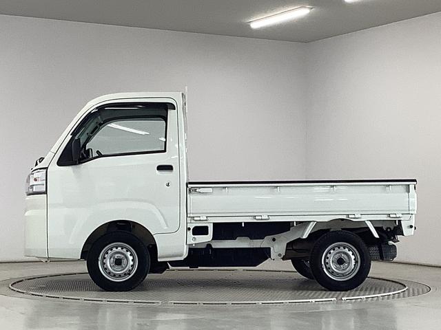 ハイゼットトラックスタンダード　５ＭＴ　３方開　荷台マット　ドアバイザー走行無制限１年保証　ＭＴ車　荷台マット　３方開　ゲートプロテクター　ドアバイザー　ヘッドライトレベライザー　ラジオ　アクセサリーソケット　マニュアルエアコン　スペアタイヤ　バッテリーカバー（兵庫県）の中古車