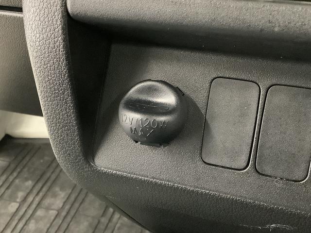 ハイゼットトラックスタンダード　５ＭＴ　３方開　荷台マット　ドアバイザー走行無制限１年保証　ＭＴ車　荷台マット　３方開　ゲートプロテクター　ドアバイザー　ヘッドライトレベライザー　ラジオ　アクセサリーソケット　マニュアルエアコン　スペアタイヤ　バッテリーカバー（兵庫県）の中古車