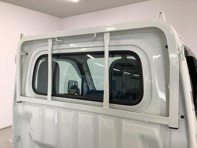 ハイゼットトラックスタンダード　５ＭＴ　３方開　荷台マット　ドアバイザー走行無制限１年保証　ＭＴ車　荷台マット　３方開　ゲートプロテクター　ドアバイザー　ヘッドライトレベライザー　ラジオ　アクセサリーソケット　マニュアルエアコン　スペアタイヤ　バッテリーカバー（兵庫県）の中古車