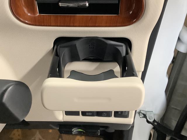 ムーヴキャンバスＸメイクアップリミテッド　ＳＡIII　ナビＴＶ　ＥＴＣ１年保証　ナビＴＶ　ＥＴＣ　全方位カメラ　両側電動スライドドア　ＵＳＢ　Ｂｌｕｅｔｏｏｔｈ　オートマチックハイビーム　横滑り防止装置　スマートキー　オートエアコン　ウッド調パネル　ウッド調デカール（兵庫県）の中古車