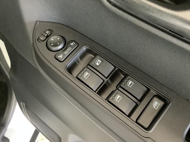 タントファンクロス　両側電動スライド　シートヒーター　スマートキー走行無制限１年保証　両側電動スライドドア　前後コーナーセンサー　前席シートヒーター　ルーフレール　オートマチックハイビーム　ＬＥＤヘッドライト　オートブレーキホールド　１４インチ純正アルミホイール（兵庫県）の中古車