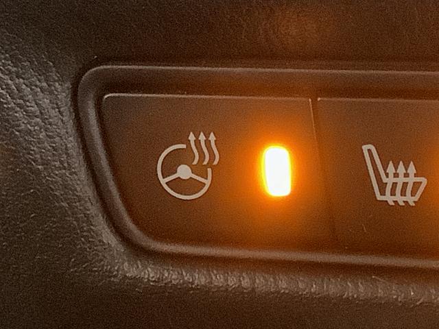 ＭＡＺＤＡ２１５Ｓ　Ｌパッケージ　禁煙車　ワンオーナー　ナビＴＶ１年保証　禁煙車　ワンオーナー　ナビＴＶ　衝突軽減ブレーキ　アダプティブクルーズコントロール　コーナーセンサー　シートヒーター　ステアリングヒーター　ヘッドアップディスプレイ　１６インチアルミホイール（兵庫県）の中古車