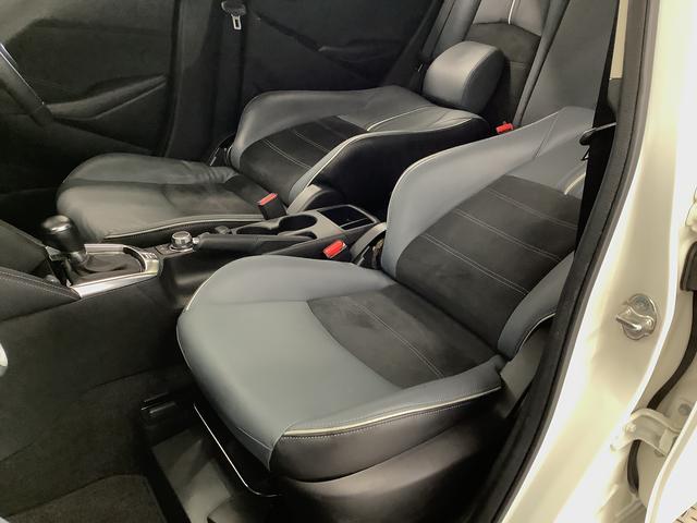 ＭＡＺＤＡ２１５Ｓ　Ｌパッケージ　禁煙車　ワンオーナー　ナビＴＶ１年保証　禁煙車　ワンオーナー　ナビＴＶ　衝突軽減ブレーキ　アダプティブクルーズコントロール　コーナーセンサー　シートヒーター　ステアリングヒーター　ヘッドアップディスプレイ　１６インチアルミホイール（兵庫県）の中古車