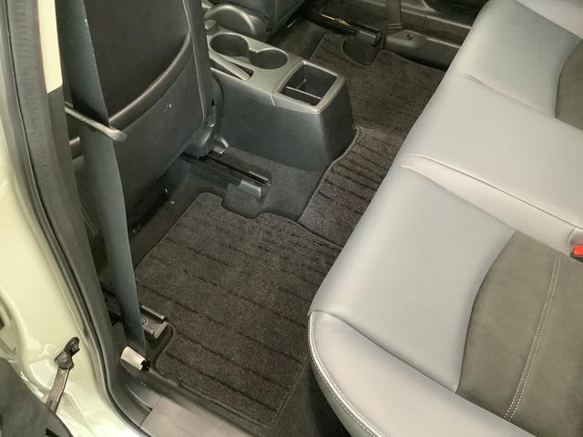 ＭＡＺＤＡ２１５Ｓ　Ｌパッケージ　禁煙車　ワンオーナー　ナビＴＶ１年保証　禁煙車　ワンオーナー　ナビＴＶ　衝突軽減ブレーキ　アダプティブクルーズコントロール　コーナーセンサー　シートヒーター　ステアリングヒーター　ヘッドアップディスプレイ　１６インチアルミホイール（兵庫県）の中古車