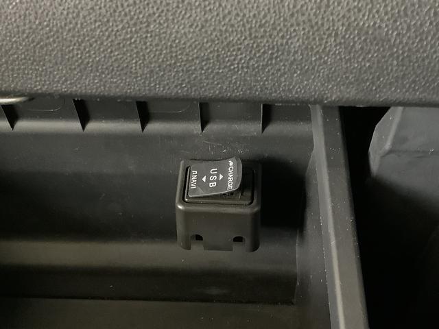 タントカスタムＲＳ　トップエディションＳＡIII　ターボ　ナビＴＶ１年保証　ナビＴＶ　ＤＶＤ　バックカメラ　両側電動スライドドア　リアコーナーセンサー　運転席シートヒーター　ＵＳＢ接続　Ｂｌｕｅｔｏｏｔｈ　オートマチックハイビーム　１５インチ純正アルミホイール（兵庫県）の中古車