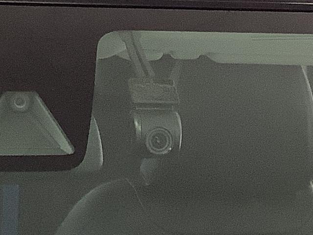 ロッキープレミアムＧ　ＨＥＶ　ワンオーナー　９インチナビＴＶ　ＥＴＣ１年保証　ワンオーナー　９インチナビＴＶ　ドラレコ　ＥＴＣ　全方位カメラ　アダプティブクルーズコントロール　コーナーセンサー　シートヒーター　ＵＳＢ　Ｂｌｕｅｔｏｏｔｈ　１７インチ純正アルミホイール（兵庫県）の中古車