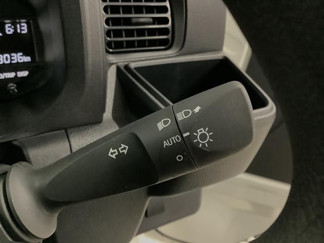 ハイゼットトラックスタンダード　４ＷＤ　５ＭＴ　前後コーナーセンサー　ラジオ走行無制限１年保証　前後コーナーセンサー　４ＷＤ　ＭＴ車　３方開　アイドリングストップ　横滑り防止装置　オートライト　ヘッドライトレベライザー　アクセサリーソケット　スペアタイヤ　ラジオ（兵庫県）の中古車