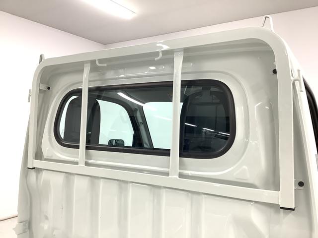 ハイゼットトラックスタンダード　４ＷＤ　５ＭＴ　前後コーナーセンサー　ラジオ走行無制限１年保証　前後コーナーセンサー　４ＷＤ　ＭＴ車　３方開　アイドリングストップ　横滑り防止装置　オートライト　ヘッドライトレベライザー　アクセサリーソケット　スペアタイヤ　ラジオ（兵庫県）の中古車