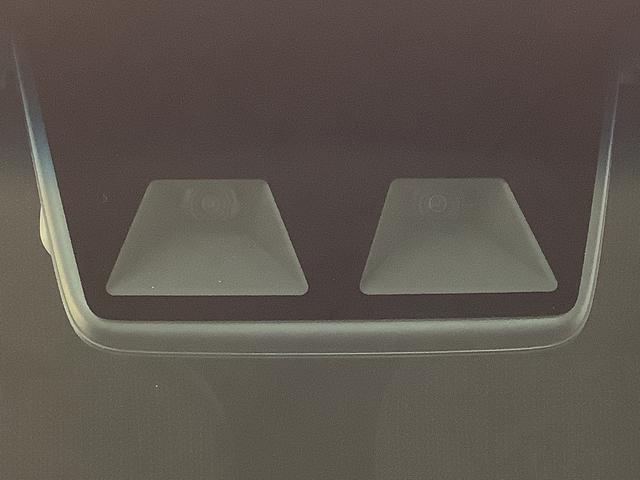 ハイゼットカーゴデラックスＳＡIII　４ＷＤ　ＡＴ　ＥＴＣ　コーナーセンサー走行無制限１年保証　リアコーナーセンサー　４ＷＤ　ＡＴ車　ＥＴＣ　オートマチックハイビーム　ＬＥＤヘッドライト　アイドリングストップ　キーレス　横滑り防止装置　ヘッドライトレベライザー　ラジオ（兵庫県）の中古車