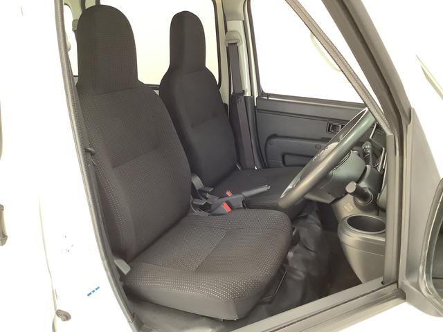 ハイゼットカーゴデラックスＳＡIII　４ＷＤ　ＡＴ　ＥＴＣ　コーナーセンサー走行無制限１年保証　リアコーナーセンサー　４ＷＤ　ＡＴ車　ＥＴＣ　オートマチックハイビーム　ＬＥＤヘッドライト　アイドリングストップ　キーレス　横滑り防止装置　ヘッドライトレベライザー　ラジオ（兵庫県）の中古車