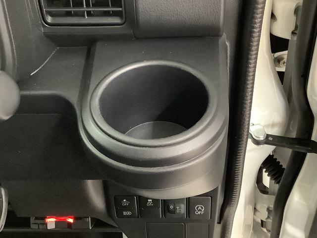 ハイゼットカーゴデラックスＳＡIII　４ＷＤ　ＡＴ　ＥＴＣ　コーナーセンサー走行無制限１年保証　リアコーナーセンサー　４ＷＤ　ＡＴ車　ＥＴＣ　オートマチックハイビーム　ＬＥＤヘッドライト　アイドリングストップ　キーレス　横滑り防止装置　ヘッドライトレベライザー　ラジオ（兵庫県）の中古車