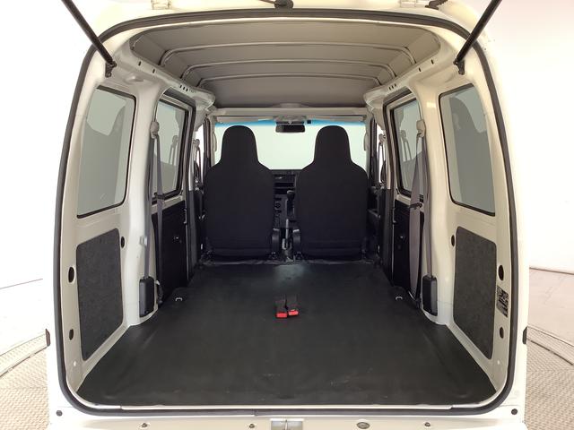 ハイゼットカーゴデラックスＳＡIII　４ＷＤ　ＡＴ　ＥＴＣ　コーナーセンサー走行無制限１年保証　リアコーナーセンサー　４ＷＤ　ＡＴ車　ＥＴＣ　オートマチックハイビーム　ＬＥＤヘッドライト　アイドリングストップ　キーレス　横滑り防止装置　ヘッドライトレベライザー　ラジオ（兵庫県）の中古車