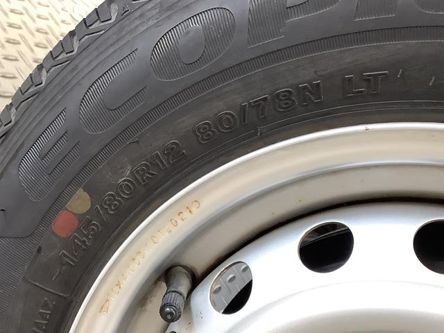 ハイゼットカーゴデラックスＳＡIII　４ＷＤ　ＡＴ　ＥＴＣ　コーナーセンサー走行無制限１年保証　リアコーナーセンサー　４ＷＤ　ＡＴ車　ＥＴＣ　オートマチックハイビーム　ＬＥＤヘッドライト　アイドリングストップ　キーレス　横滑り防止装置　ヘッドライトレベライザー　ラジオ（兵庫県）の中古車