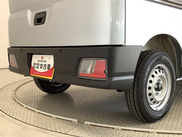 ハイゼットカーゴＤＸ　４ＷＤ　ＣＶＴ　前後コーナーセンサー　両側スライドドア走行無制限１年保証　前後コーナーセンサー　４ＷＤ　ＣＶＴ車　オートマチックハイビーム　アイドリングストップ　横滑り防止装置　オートライト　ヘッドライトレベライザー　ラジオ　マニュアルエアコン（兵庫県）の中古車