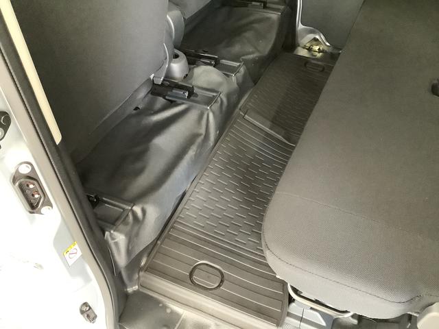 ハイゼットカーゴＤＸ　４ＷＤ　ＣＶＴ　前後コーナーセンサー　両側スライドドア走行無制限１年保証　前後コーナーセンサー　４ＷＤ　ＣＶＴ車　オートマチックハイビーム　アイドリングストップ　横滑り防止装置　オートライト　ヘッドライトレベライザー　ラジオ　マニュアルエアコン（兵庫県）の中古車