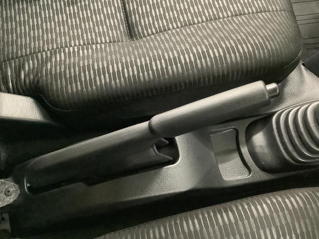 ハイゼットトラックジャンボエクストラ　５ＭＴ　ナビＴＶ　ＥＴＣ　荷台作業灯１年保証　ＭＴ車　ナビＴＶ　荷台作業灯　ＥＴＣ　前後コーナーセンサー　Ｂｌｕｅｔｏｏｔｈ　３方開　リアゲートチェーン　オートマチックハイビーム　ＬＥＤヘッドライト　アイドリングストップ　スマートキー（兵庫県）の中古車